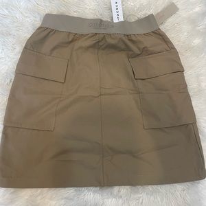 Essentials cargo skirt